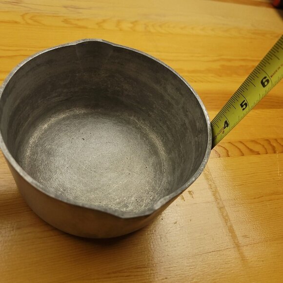 Vintage Magnalite Classic GHC 2 quart sauce pan dual spouts  USA #4682 No‎ lid - Picture 3 of 7